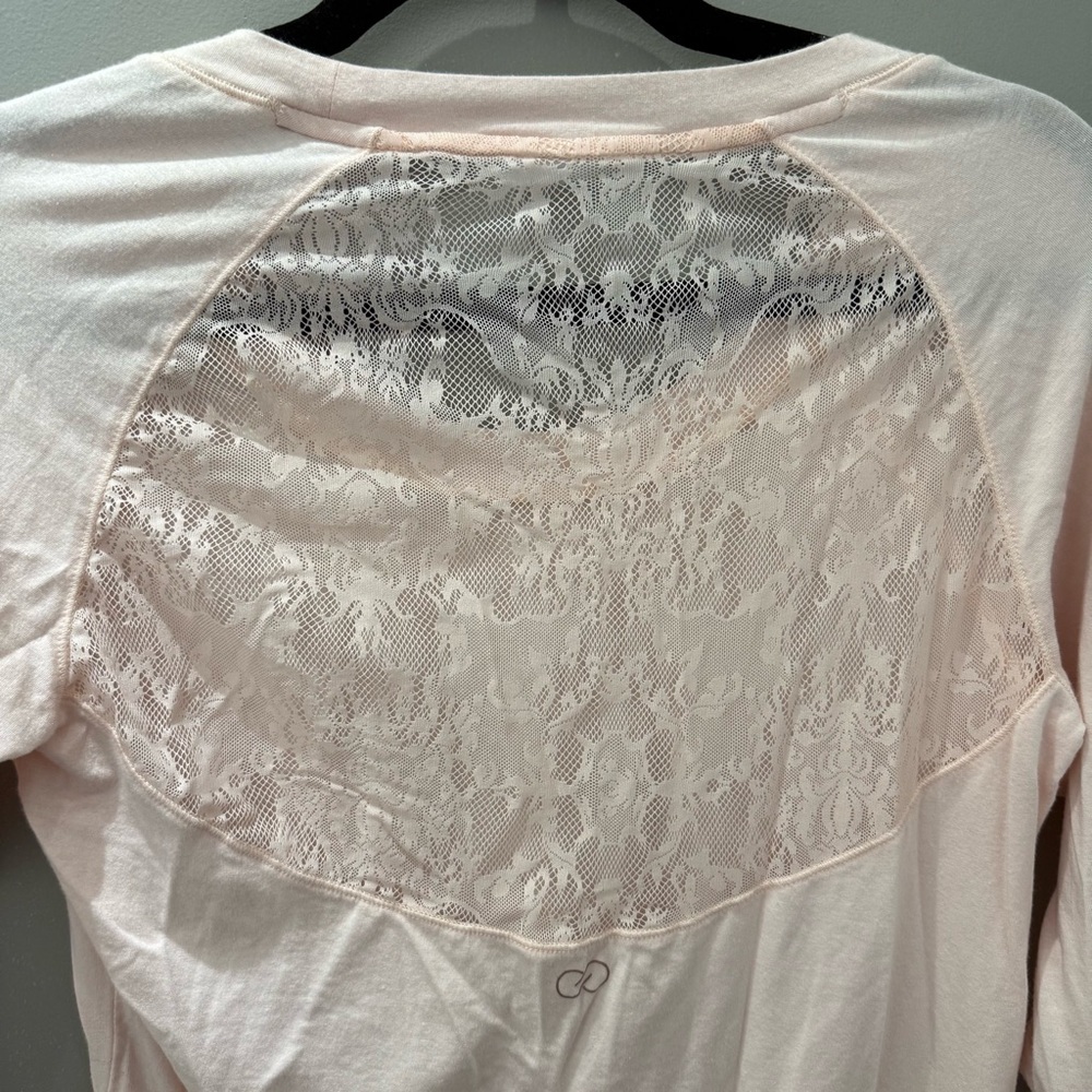 Calia by Carrie Underwood Women's Light Pink Top-Lg - Picture 8 of 8